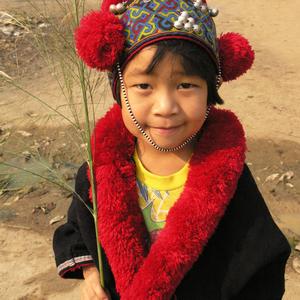 Holčička kmene Hmong
