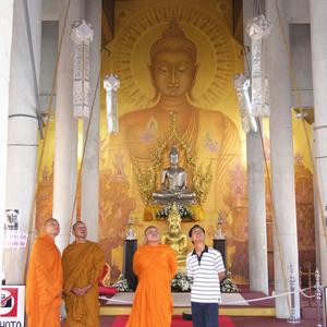 Interiér Wat Rong Khun