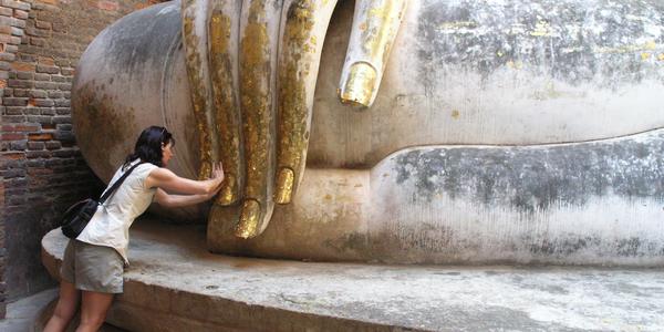 Momentka z Wat Sri Chum, Sukhotai