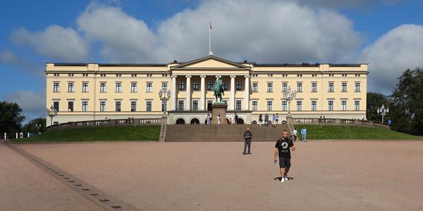 021. Oslo, Královský palác