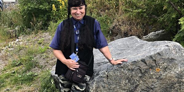 008-Eva, Henningsvaer, Lofoty