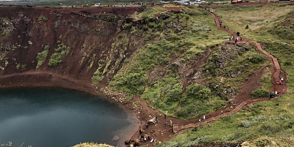 005-Kerid, sestup do kráteru