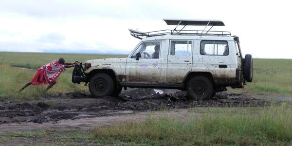 Zapadlé auto, Masai Mara