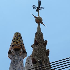 Gaudiho komíny, Barcelona