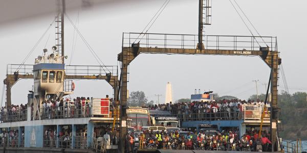 Na trajektu Likoni, Mombasa