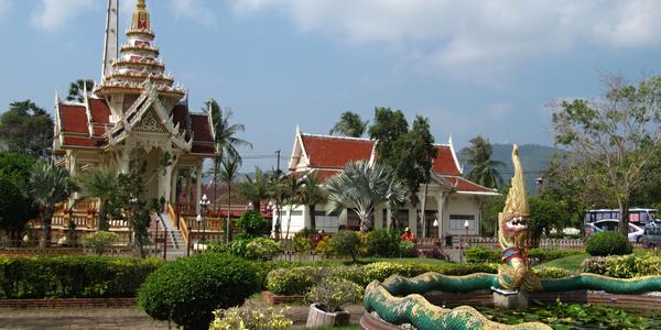 Areál chrámu Wat Chalong, Phuket