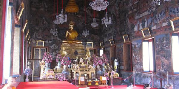 Interiér chrámu Wat Arun, Bangkok