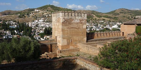 005. Granada, pohled z Alcazaby na Albaicín