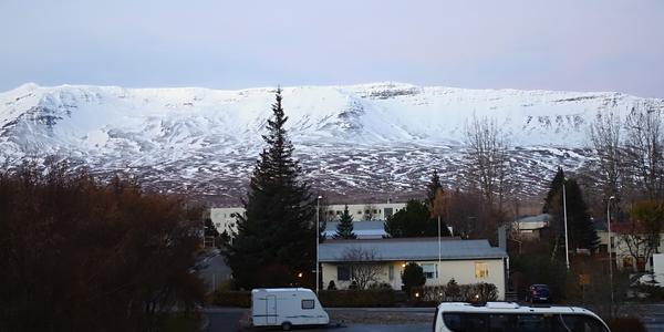 122-Akureyri, pohled z hotelového okna