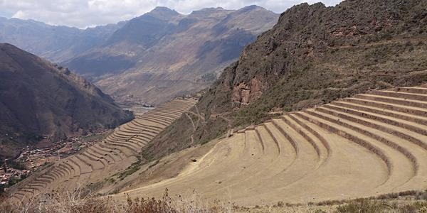 006-Pisac, terasy