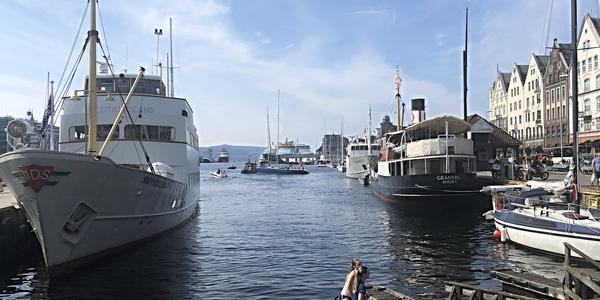 018-Bergen, v přístavu