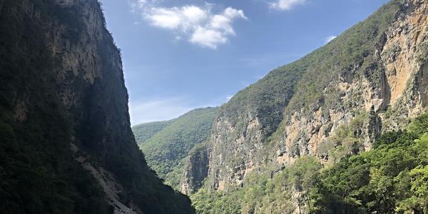 135-Chiapas, kaňon Sumidero