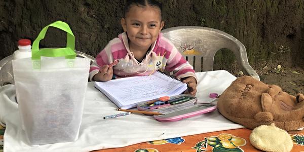 173-Agua Azul, malá školačka