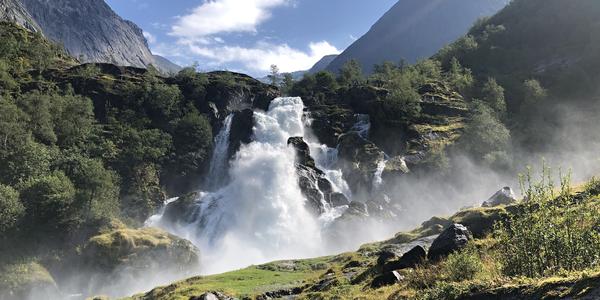 091-Pod ledovcem Briksdalsbreen