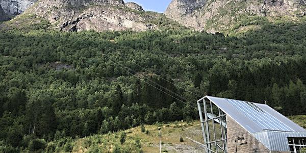 102-Loen, lanovka na Hoven