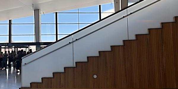 186-Oslo, nepřehlédnutelná budova Opery