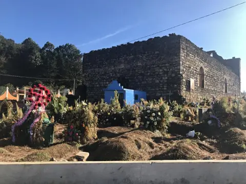San Juan Chamula, hřbitov