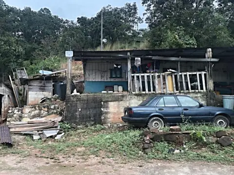 Území Zapatistů, kontrasty
