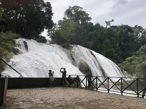 Agua Azul dnes není modrá