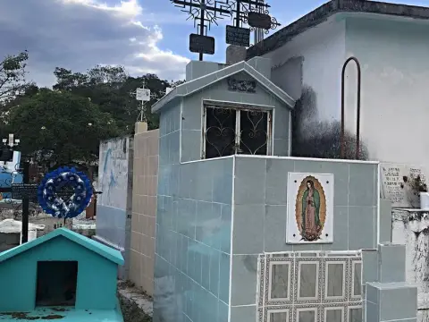 Yucatán, hřbitov v Escarcega