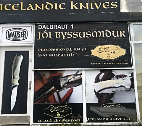 Která povede i k výrobci originálních nožů