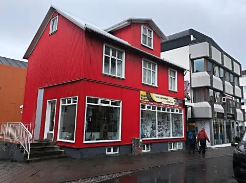 Reykjavík, Laugarvegur