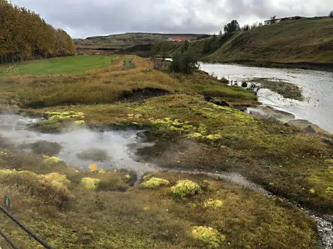 Flúdir, Secret lagoon