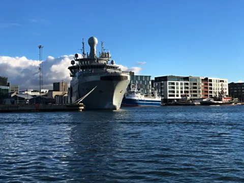 Reykjavík Grandi, Coast guard